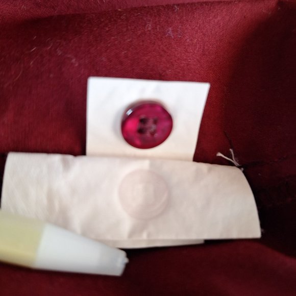 Vintage Max Me Short Sleeve Button Up Top - Picture 10 of 10